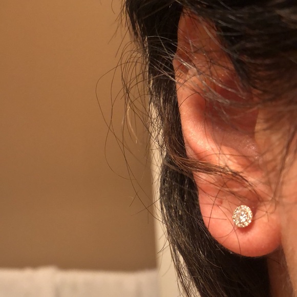 Tiffany $Co Soleste Size Small Earrings - Picture 5 of 7